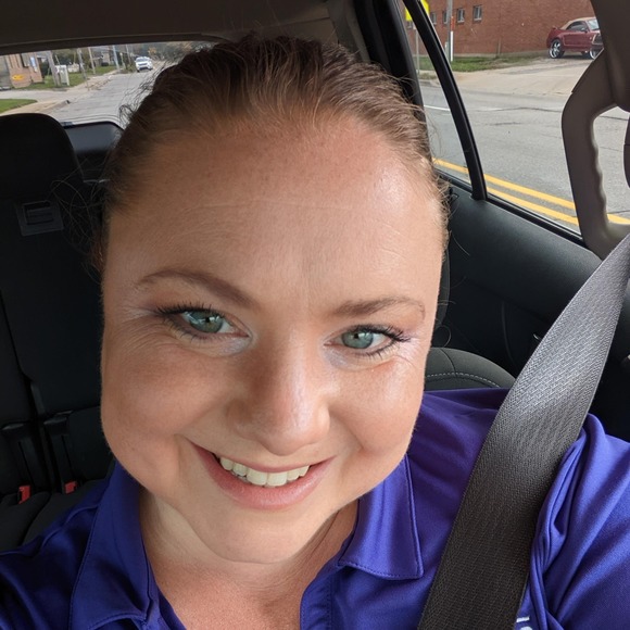 Meet your Posher, Dawn-marie - Picture 1 of 1